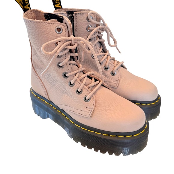 Dr. Martens Jadon III Vintage Taupe Pisa Boots Wms US 6 EU 37 NEW!